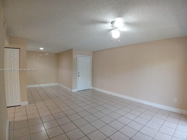 Foto del edificio - 1245 SW 46th Ave