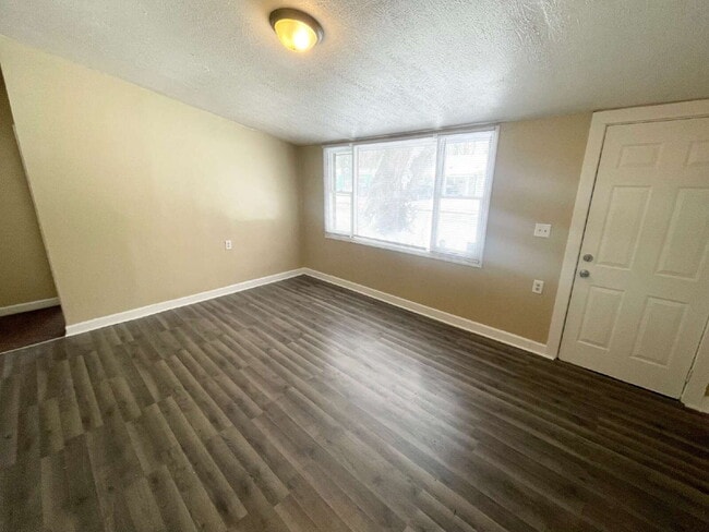 Foto del edificio - Martindale-Brightwood 4BR House!