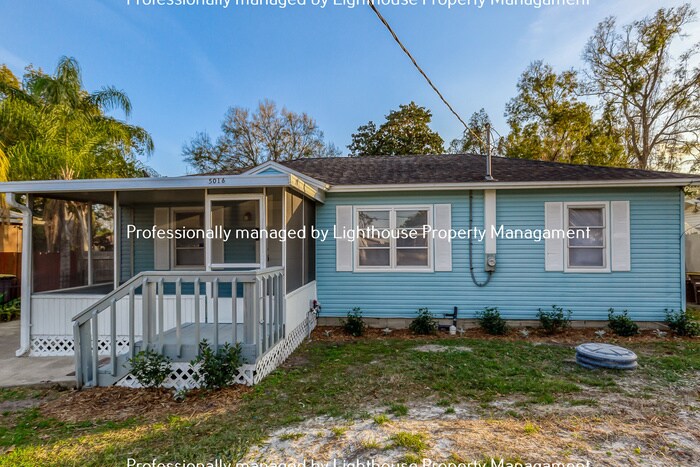 Primary Photo - 5016 Palmer Ave