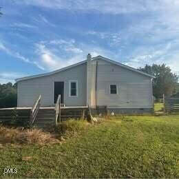 Foto del edificio - 406 Henry Baker Rd