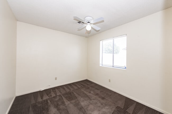 Foto del edificio - 4598 W 18th Ln