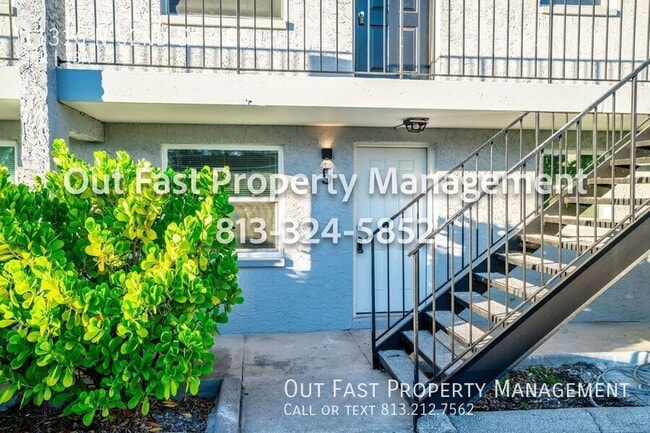 Building Photo - 11316 N 52nd St