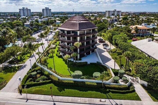 Foto del edificio - 120 S Ocean Blvd