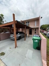 Building Photo - 6350 SW 139th Ct
