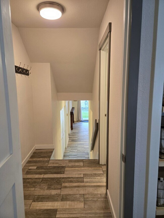 Foto del edificio - Cozy 1 bedroom condo in Auburn