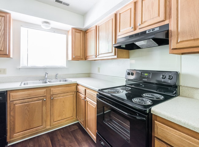 Photo - Laurel Ridge Apartments
