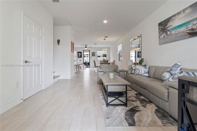 Foto del edificio - 3431 W 109th Pl