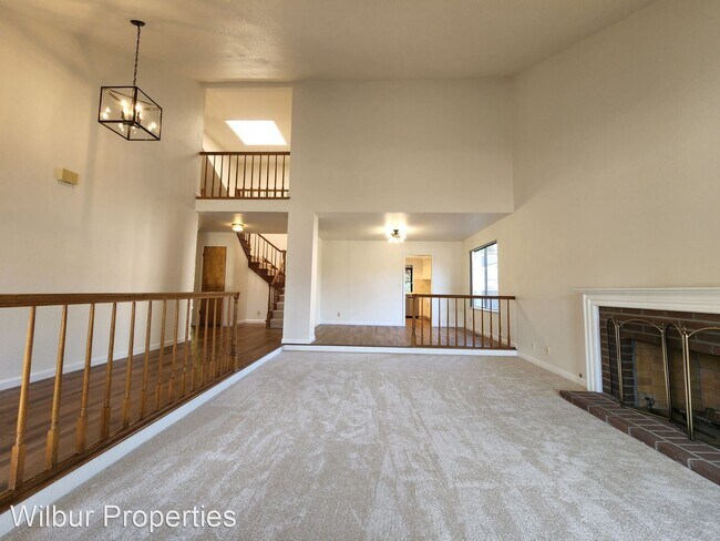 Building Photo - 4 br, 2.5 bath House - 3370 Kenzo Court