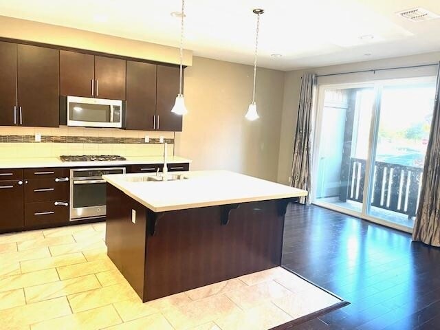 Foto del edificio - 9 Shreve Ln