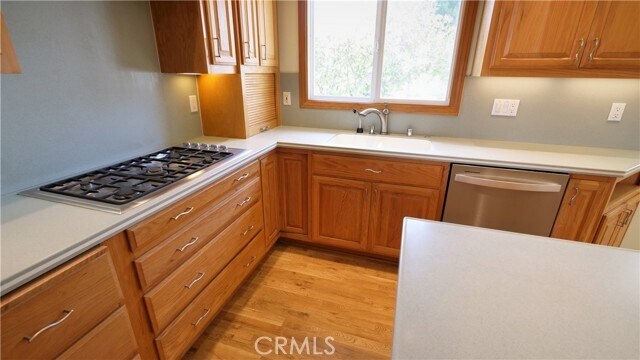 Primary Photo - 2371 W 229th St