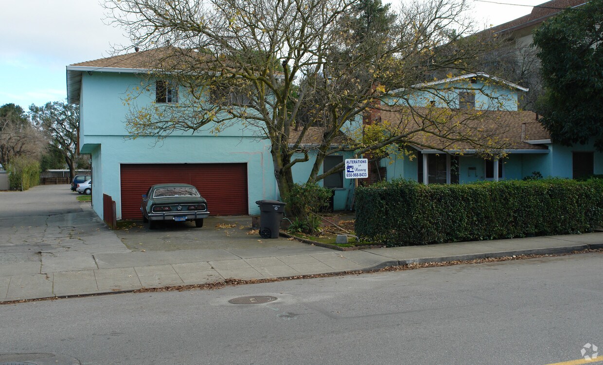 Building Photo - 291 Escuela Ave