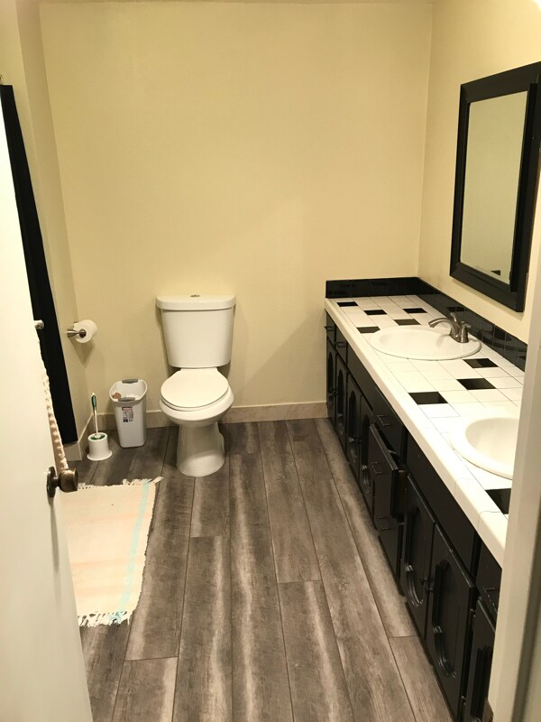Foto del edificio - 2516 NE 45th St