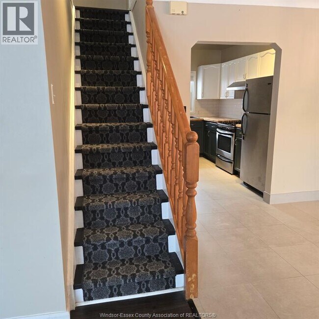 Photo du bâtiment - 1227 Windermere Rd