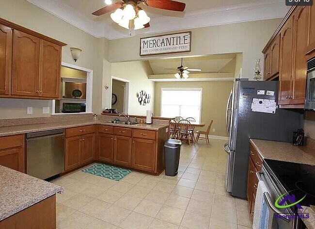 Foto del edificio - 139 Addington Dr