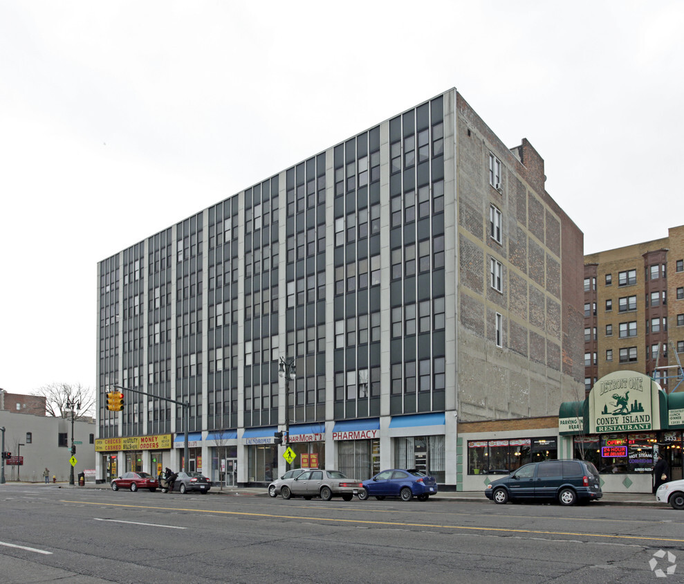 Building Photo - Peterboro Place