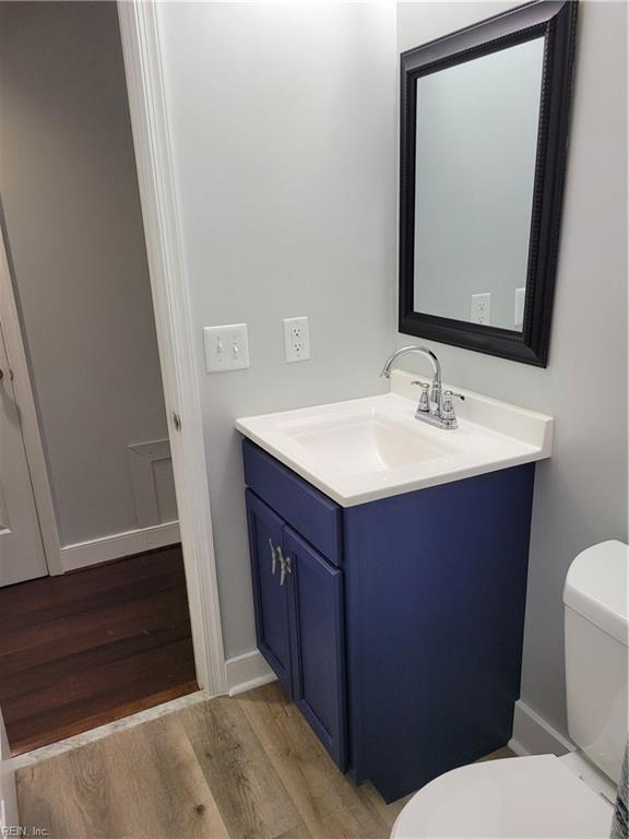 Building Photo - 40 Rader St