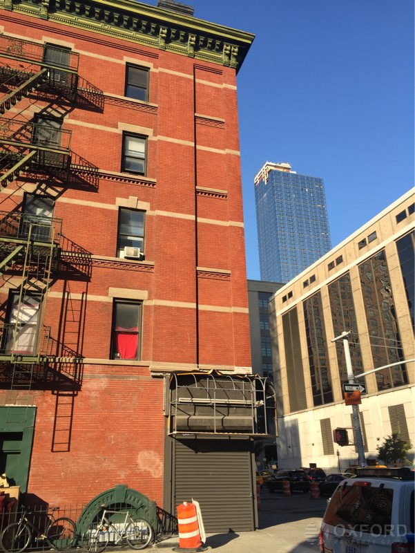 Foto del edificio - 315 10th Ave