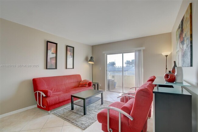 Foto del edificio - 200 S Birch Rd