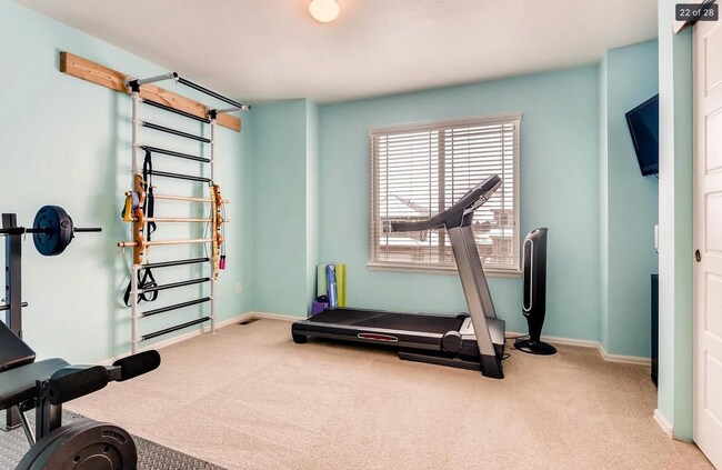 Foto del edificio - 12932 Norway Maple St