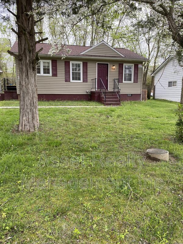 Building Photo - 928 Vivian Ave