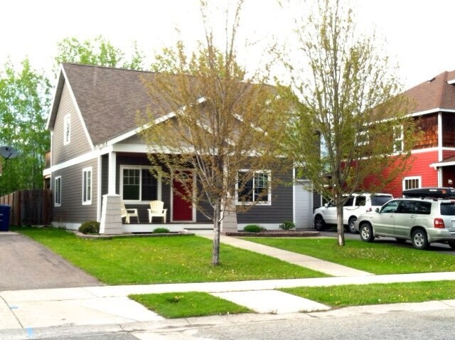 Foto del edificio - 630 Woodside Ln