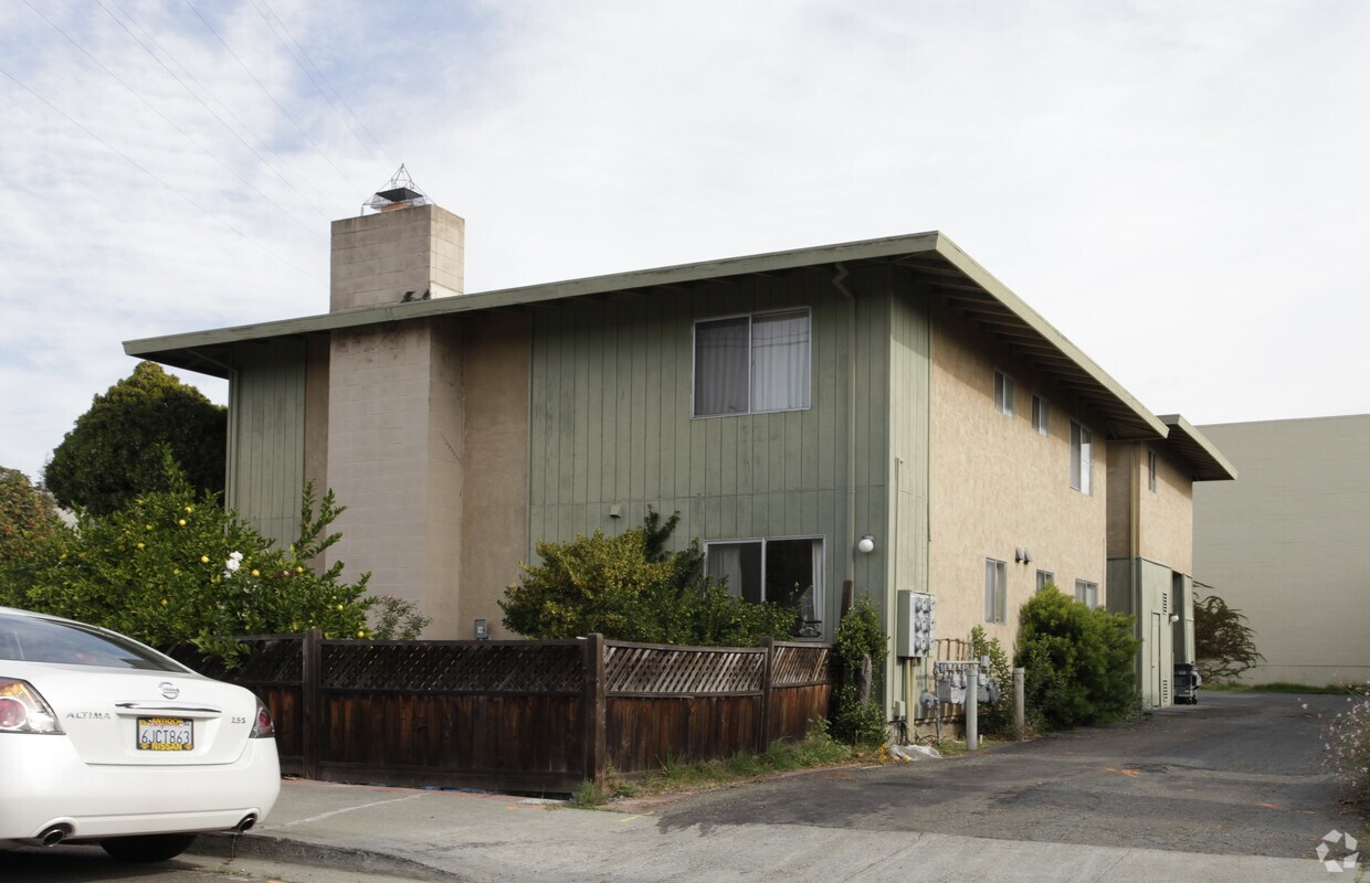 Foto principal - 1150 Saranap Ave