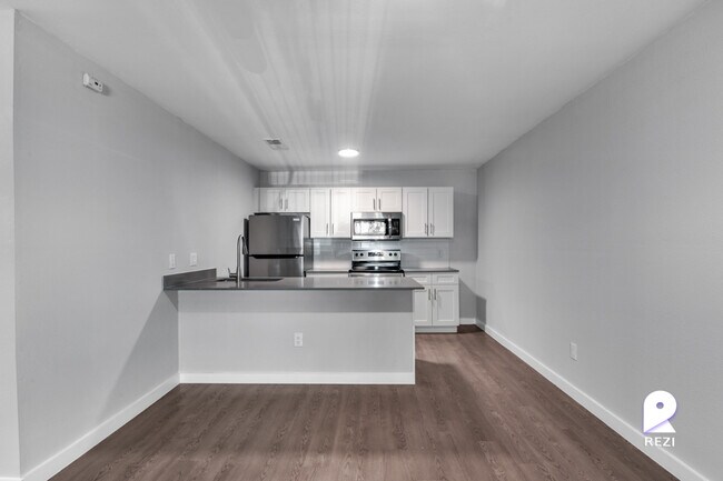 Foto del edificio - 1714 Patton Ln
