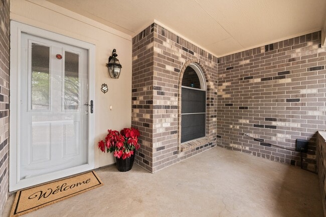 Building Photo - 608 Pleasant Manor Ave