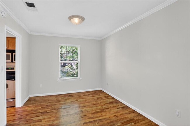 Foto del edificio - 1150 Collier Rd NW
