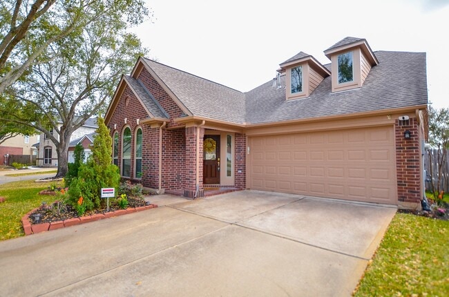 Foto del edificio - 2811 Willow Fork Dr