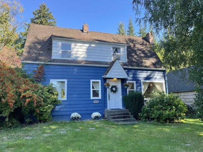 Foto del edificio - 7223 61st Ave SE