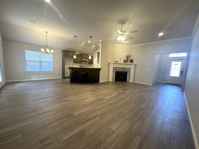 Foto del edificio - 9009 Yassir Blvd