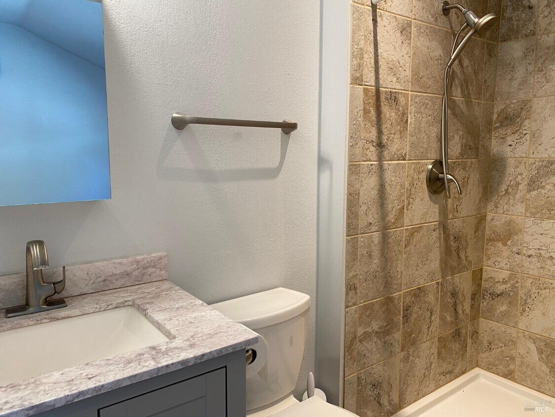 Foto del edificio - 1644 Hillview Pl