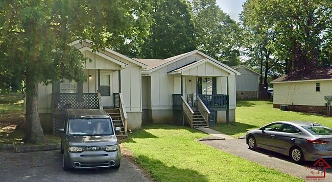 Building Photo - 173 Bybee Woods Dr