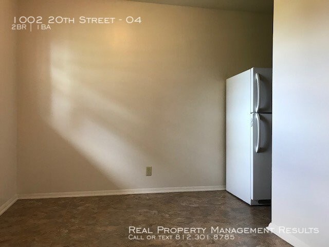 Foto del edificio - First Floor Apartment