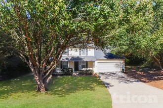 Building Photo - 1124 Patriot Cir