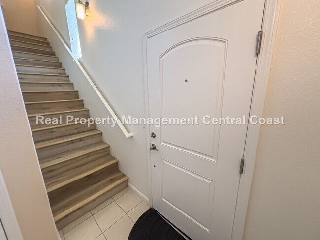 Foto del edificio - AVAILABLE NOW - Nice Home In Broad St Vill...