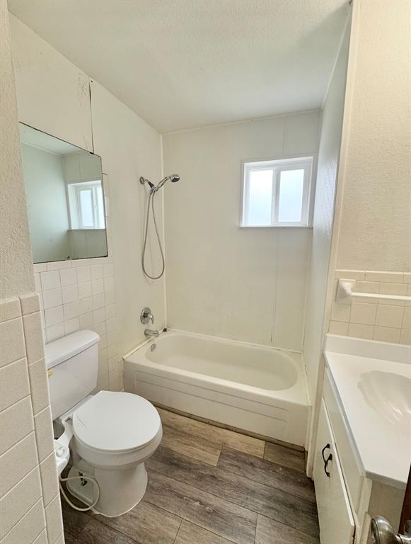 Building Photo - 406 Swanee Dr