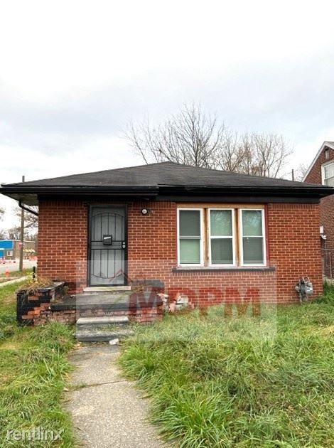 Primary Photo - 3 br, 1 bath House - 15301 Stout St
