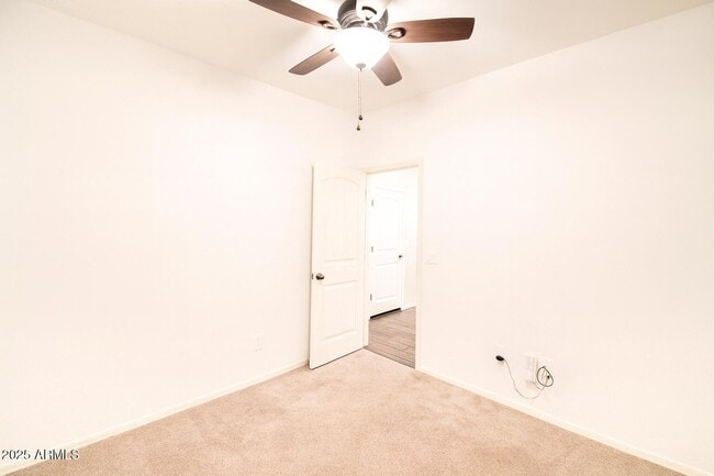 Building Photo - 17296 W Molly Ln