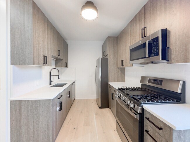 Foto del edificio - 2125 N Bingham St