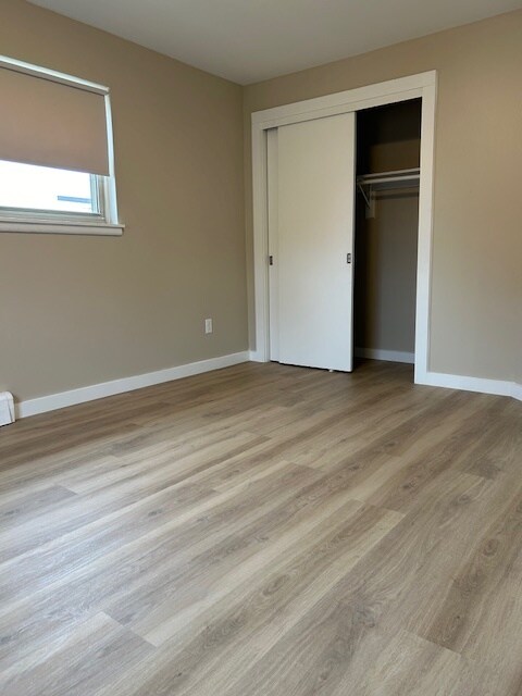 Foto del edificio - 5821 W Lincoln Ave