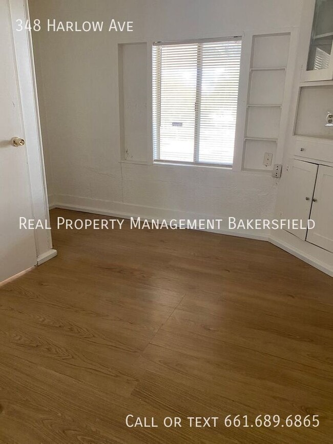 Foto del edificio - 348 Harlow Ave