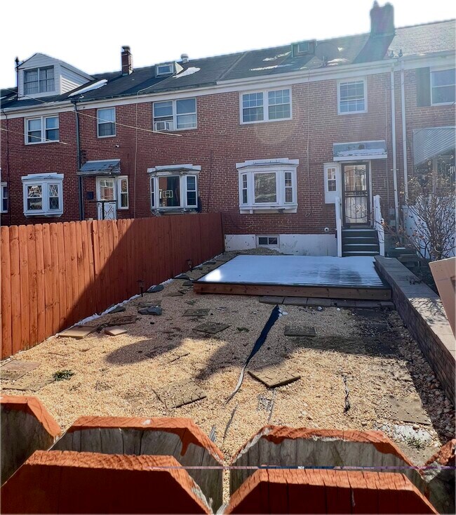 Foto del edificio - 1708 Hartsdale Rd