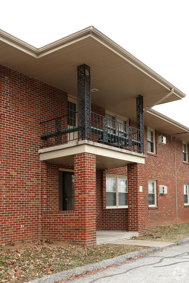 Pinewood Place Apartments Lexington, KY