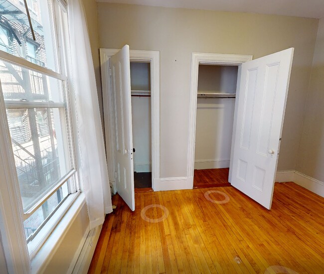 Foto del edificio - 61 Dana St