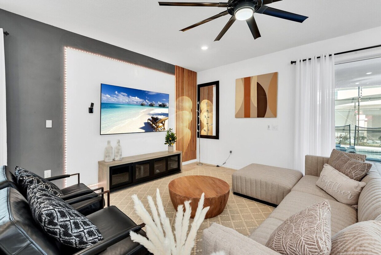 Foto principal - 3624 Lily Ln