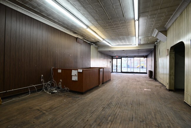 Building Photo - 125 Stanton St