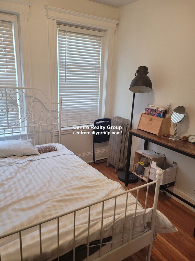 83 Gordon St Unit 15, Boston, MA 02135 Condo for Rent in Boston, MA