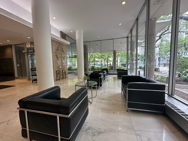 Foto del edificio - 5757 N Sheridan Rd